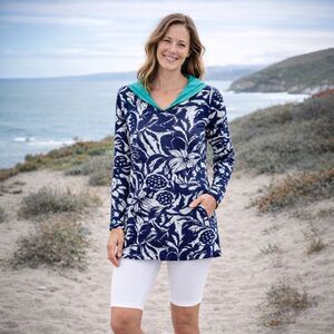 Title Nine Hooded Tunic Top Floral Blue Women M Coastal Beach Cover Up